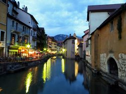 Annecy Channel France Water Reflection Mir