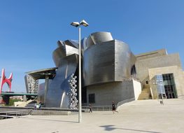 Bilbao, Guggenheim, Architecture