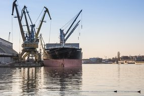 Port Loading Discharging Ship Cargo Transp