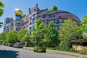 Forest Spiral, Hundertwasser House