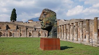 Pompeii Statue Naples Italy Ruins Landmark