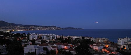 Blue Hour, Bay Of Nice, Flyer, Landing