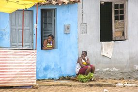 Women, Wait, Rest, Brazil