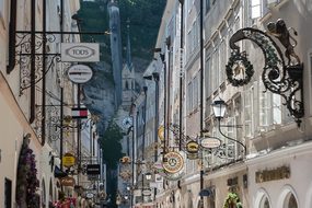 Salzburg, Getreidegasse, Road
