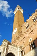 Siena, Square Of The Field, Tower Eats